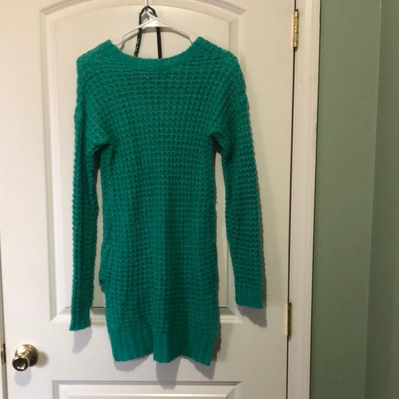 Rue21 women’s small sweater - Picture 2 of 3